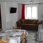 Apartament & D'hotes - Aveze (Puy-de-Dome)