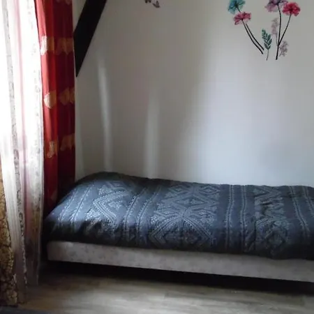Les D'aveze Apartment