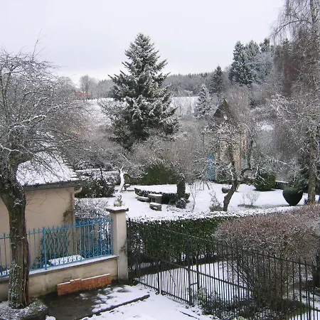 Les D'aveze Volcan, Sancy, Bourboule 阿维泽