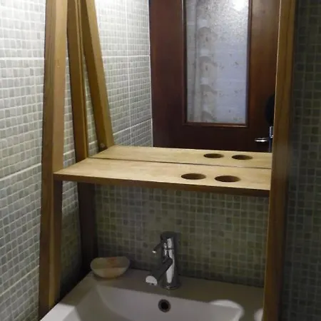 Les D'aveze Volcan, Sancy, Bourboule * Aveze (Puy-de-Dome)