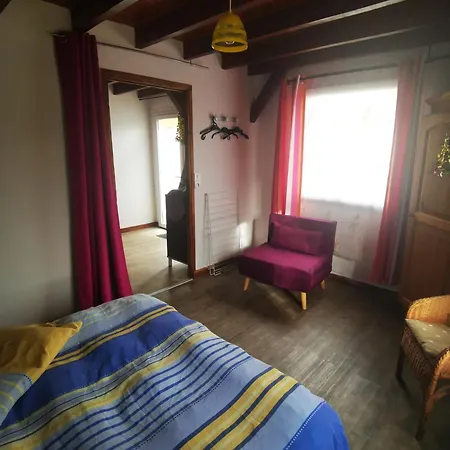 Gites Et Chambre D'Hotes D'Aveze Volcan, Sancy, Bourboule, Gentiane Aveze (Puy-de-Dome)