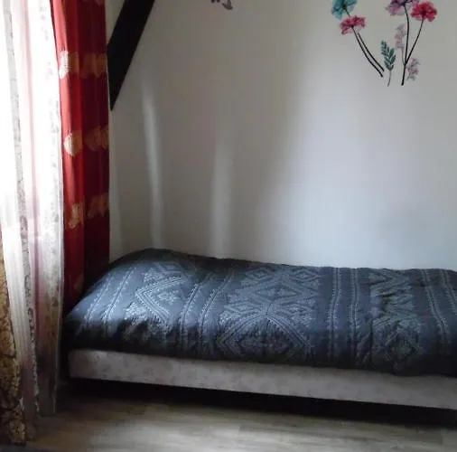 Gites & Chambre D'Hotes - Aveze Apartmán