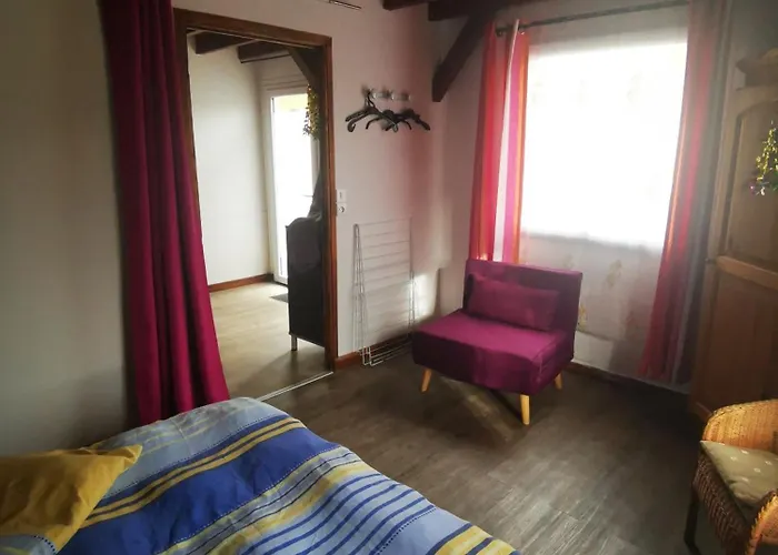 Gites Et Chambre D'Hotes D'Aveze Volcan, Sancy, Bourboule, Gentiane Aveze (Puy-de-Dome)