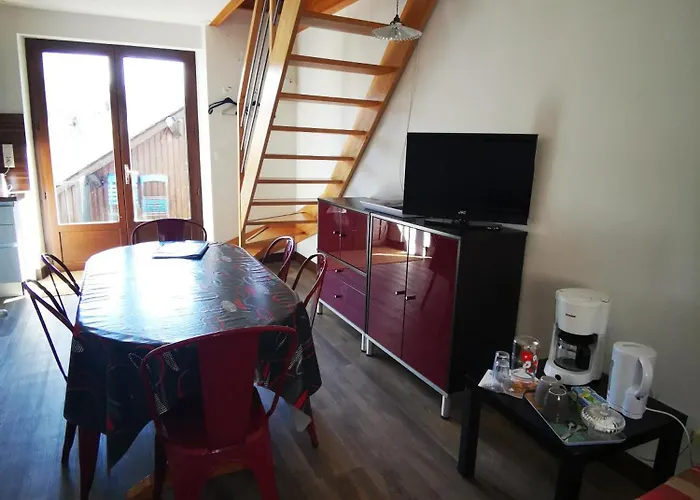 Gites & Chambre D'Hotes - Aveze Apartmán *